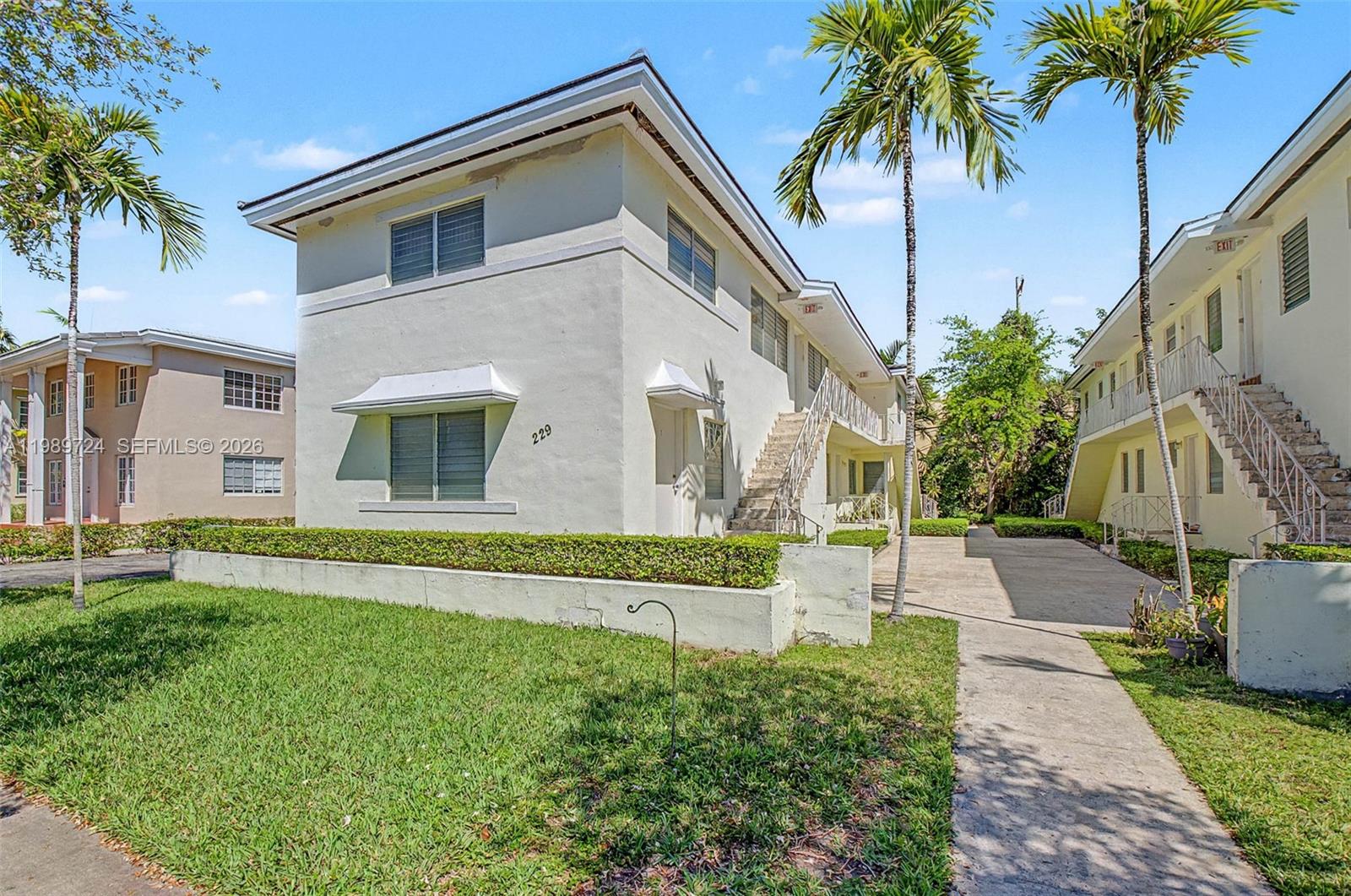 CORAL GABLES SEC K REV - Residential Lease