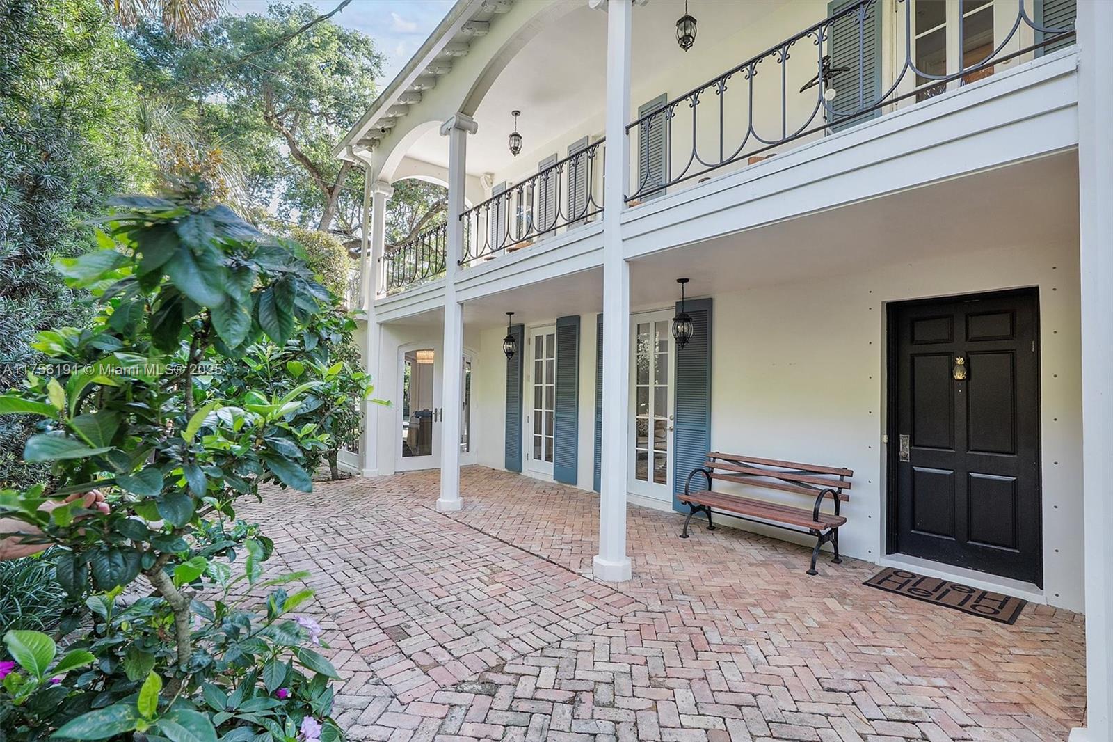 CORAL GABLES RIVIERA SEC - Residential