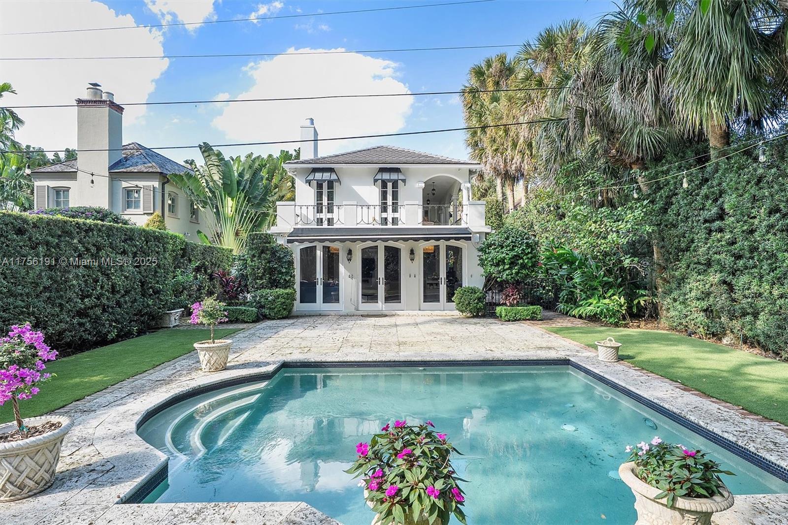 CORAL GABLES RIVIERA SEC - Residential