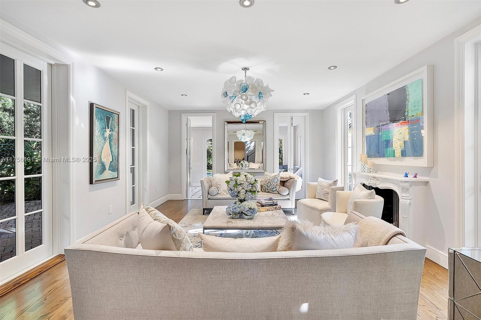 CORAL GABLES RIVIERA SEC - Residential