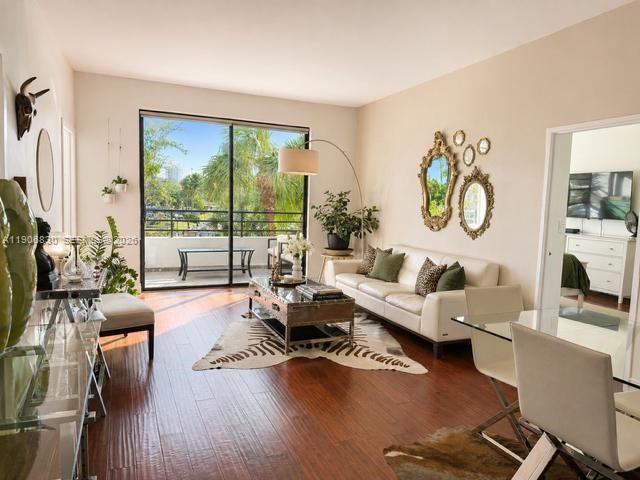 OLYMPUS CONDO - Residential