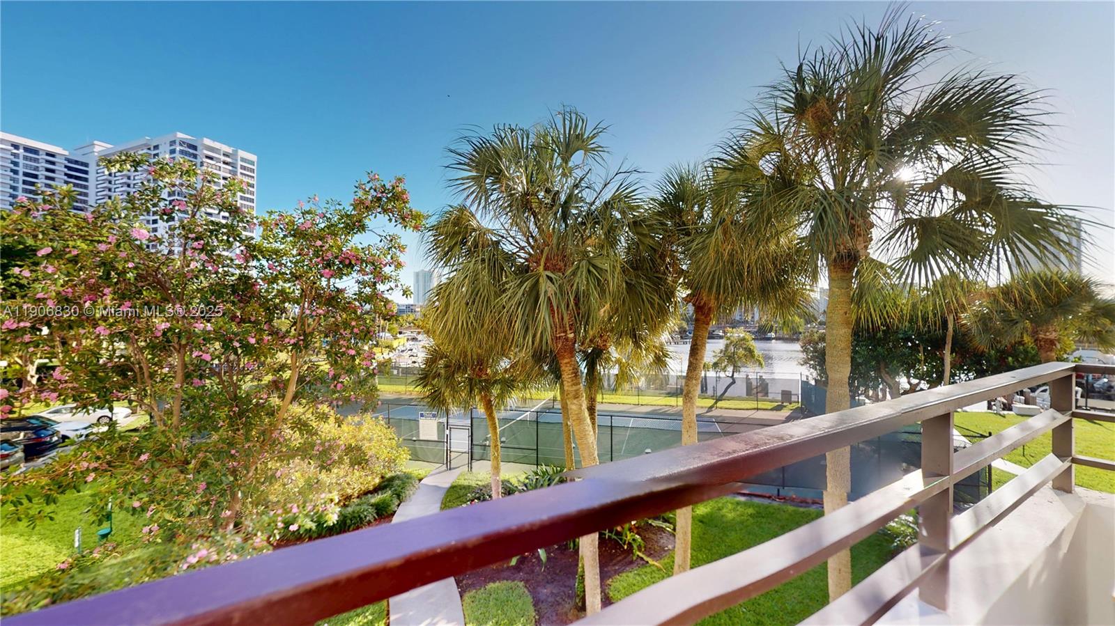 OLYMPUS CONDO - Residential