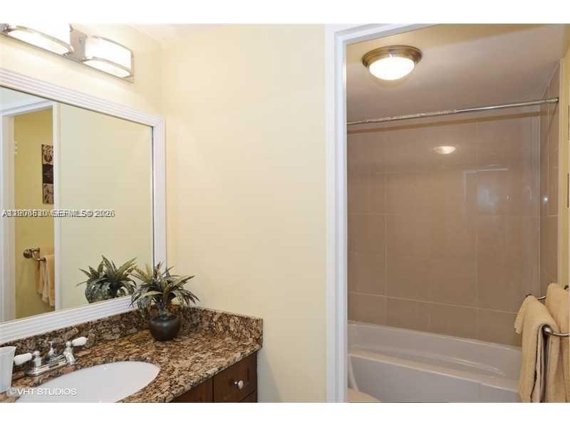 OLYMPUS CONDO - Residential