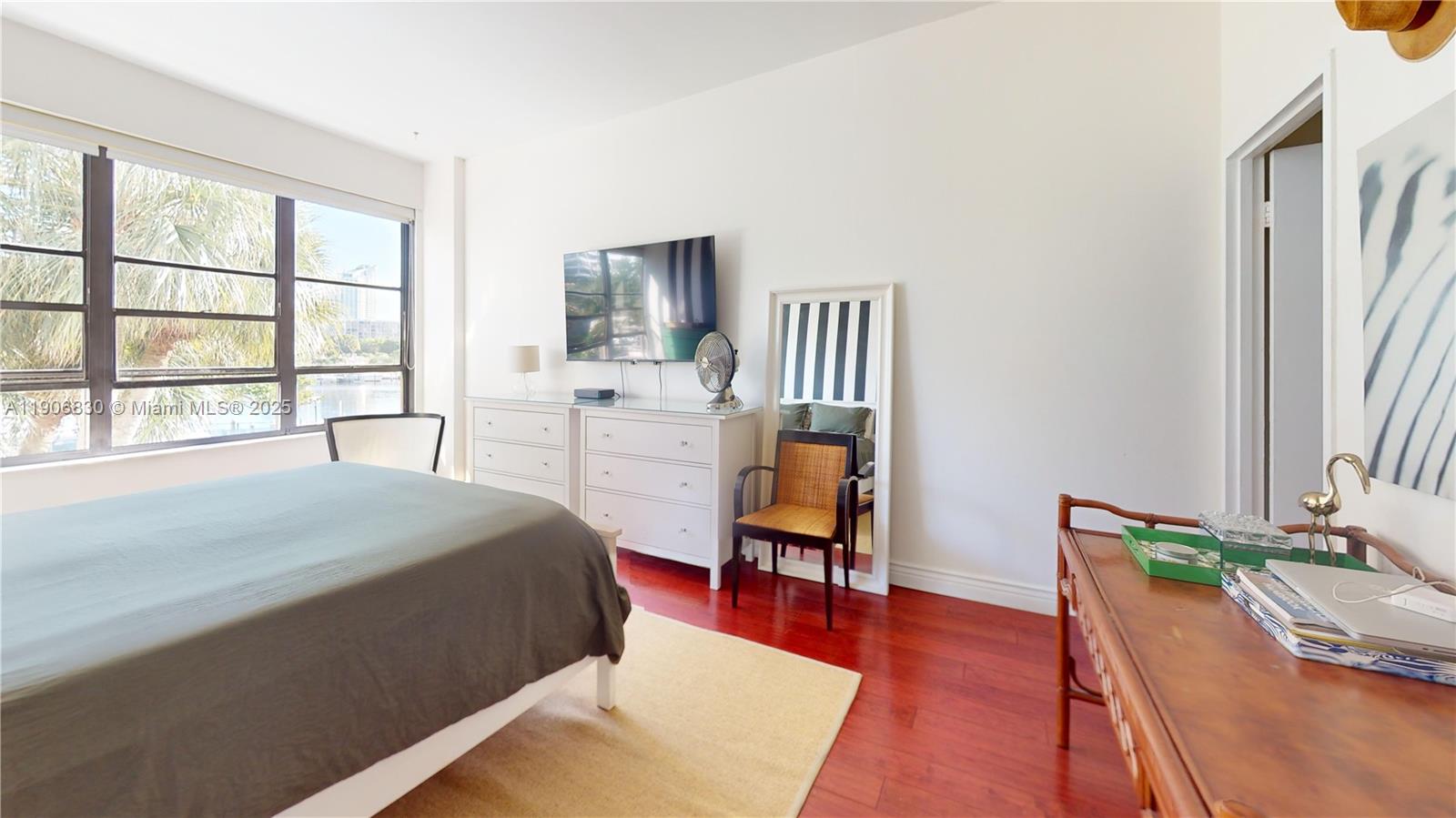 OLYMPUS CONDO - Residential