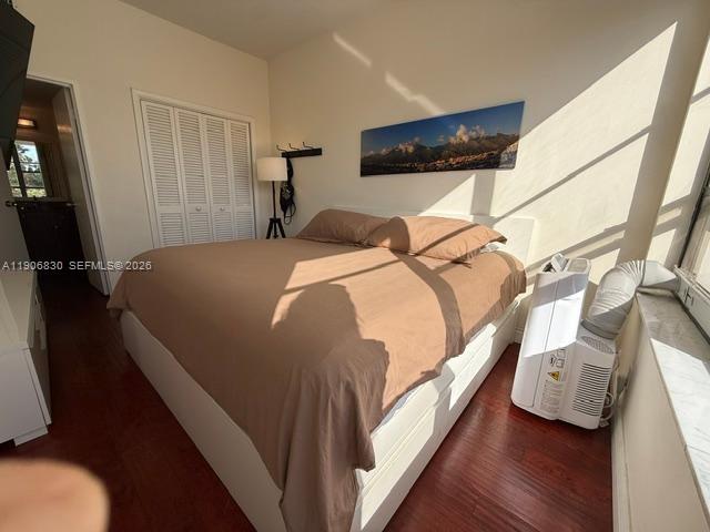 OLYMPUS CONDO - Residential