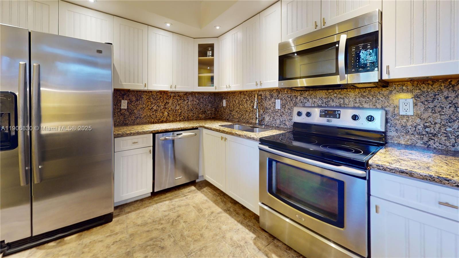 OLYMPUS CONDO - Residential