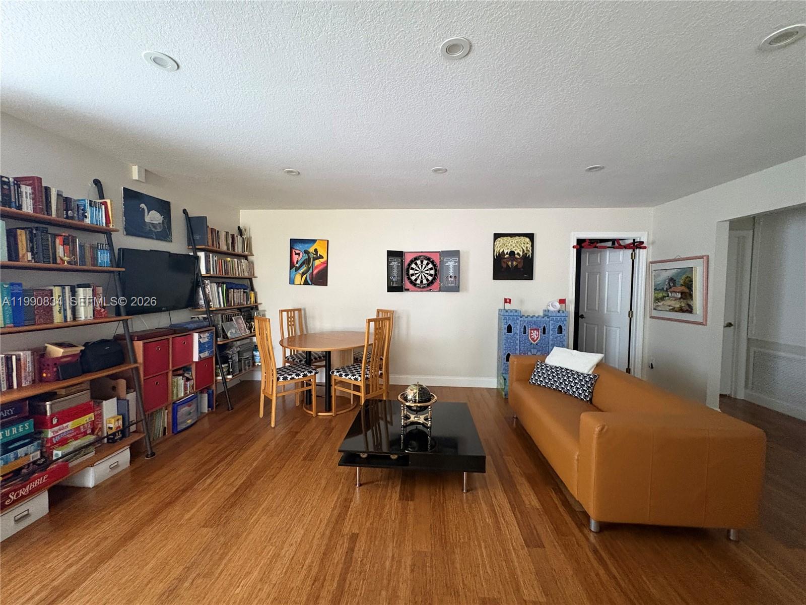 PEMBROKE FALLS - PHASE 1 - Residential