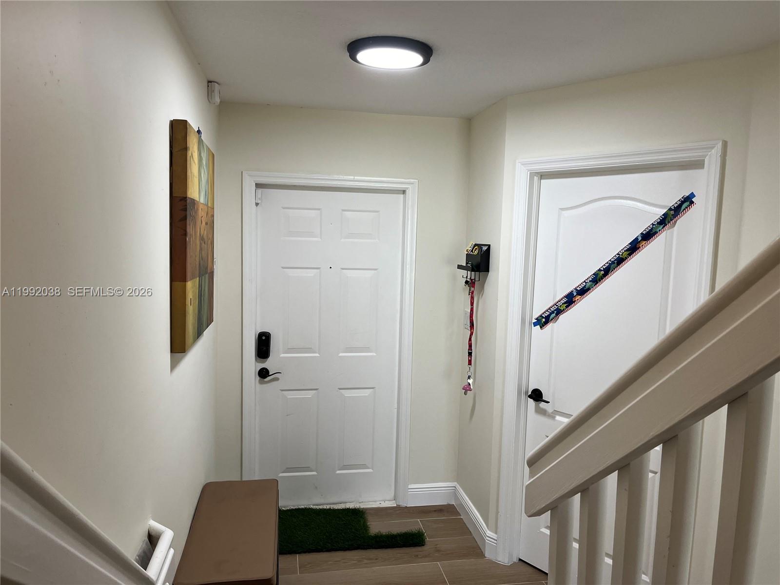 MELROSE POINT CONDO - Residential Lease