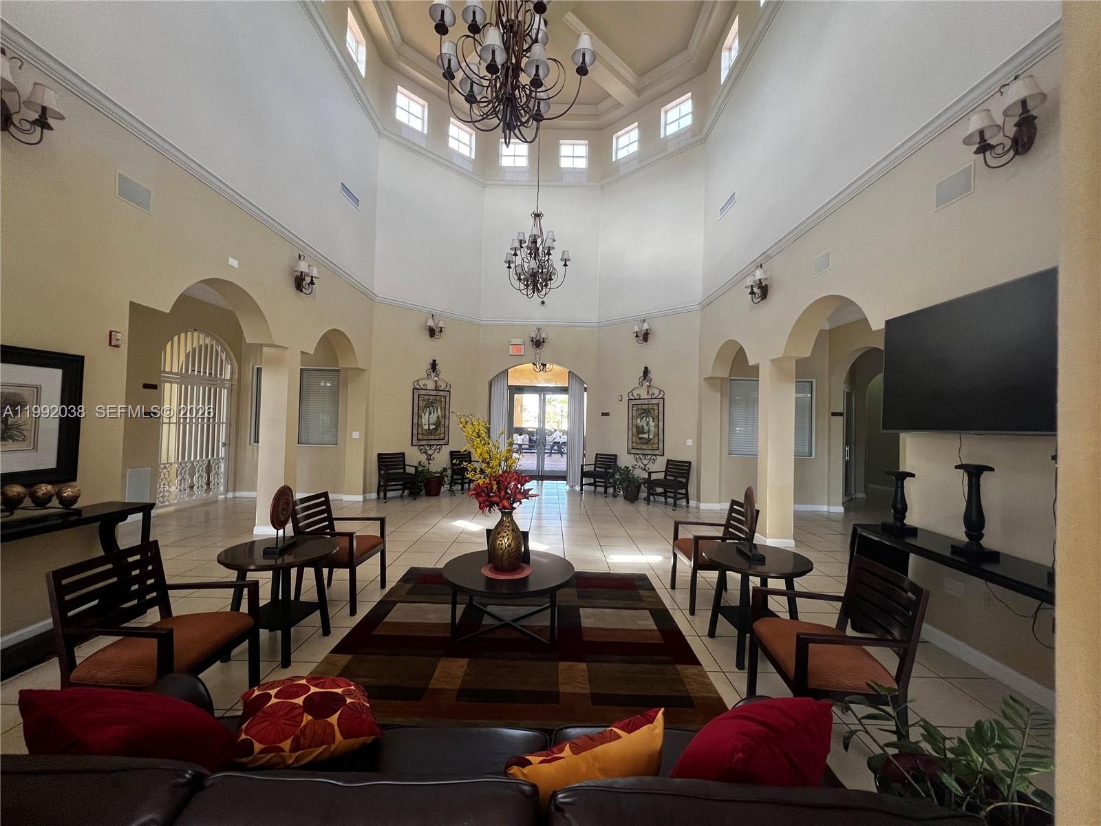 MELROSE POINT CONDO - Residential Lease