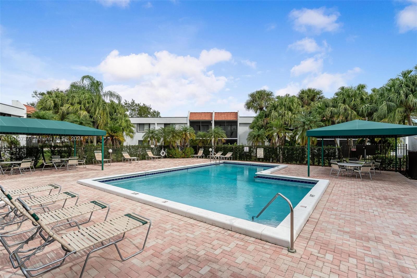 GARDENS AT BONAVENTURE - Residential