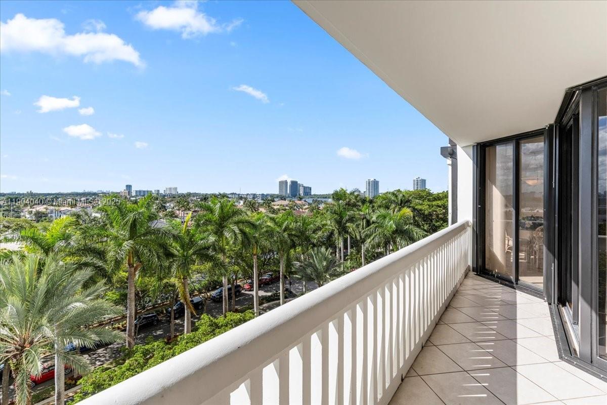 2000 ISL BLVD WILLIAMS IS - Residential Lease