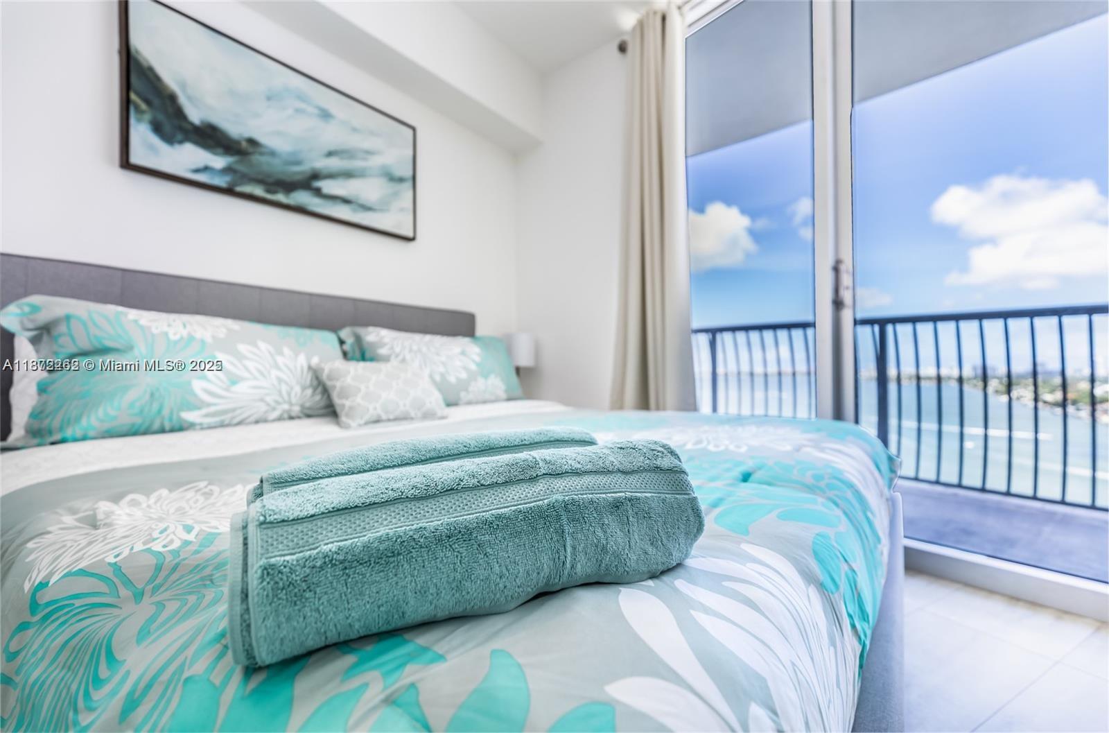 OPERA TOWER CONDO - Residential