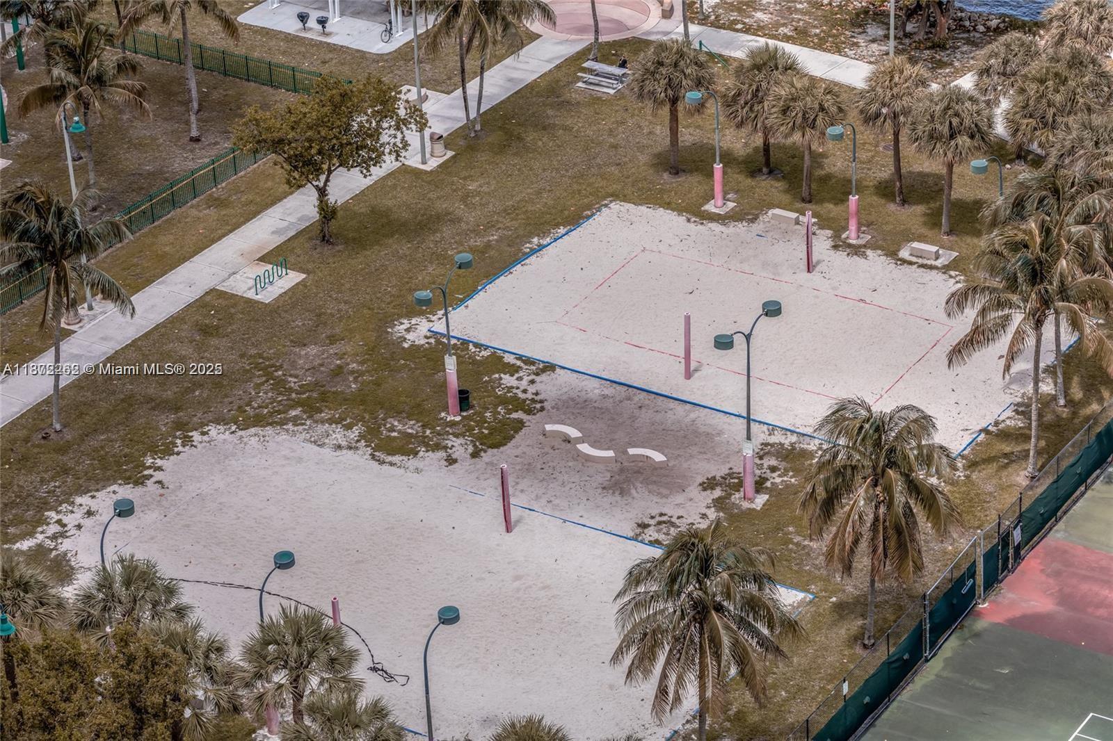 OPERA TOWER CONDO - Residential