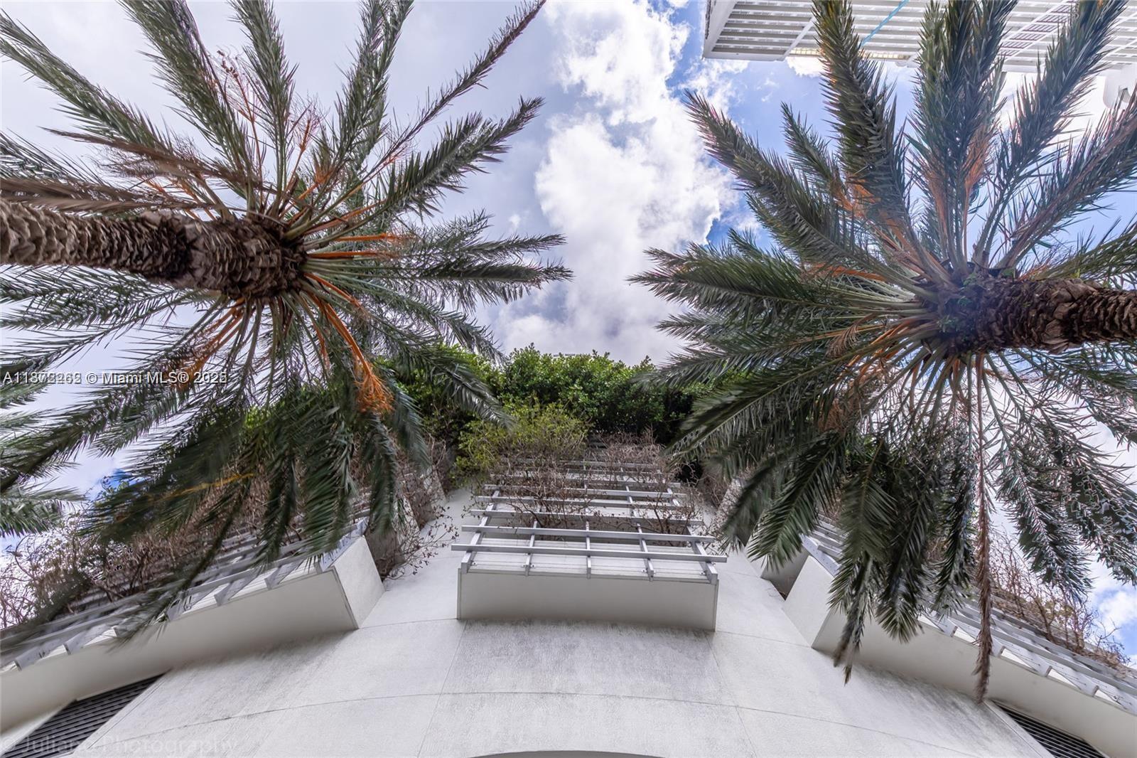 OPERA TOWER CONDO - Residential