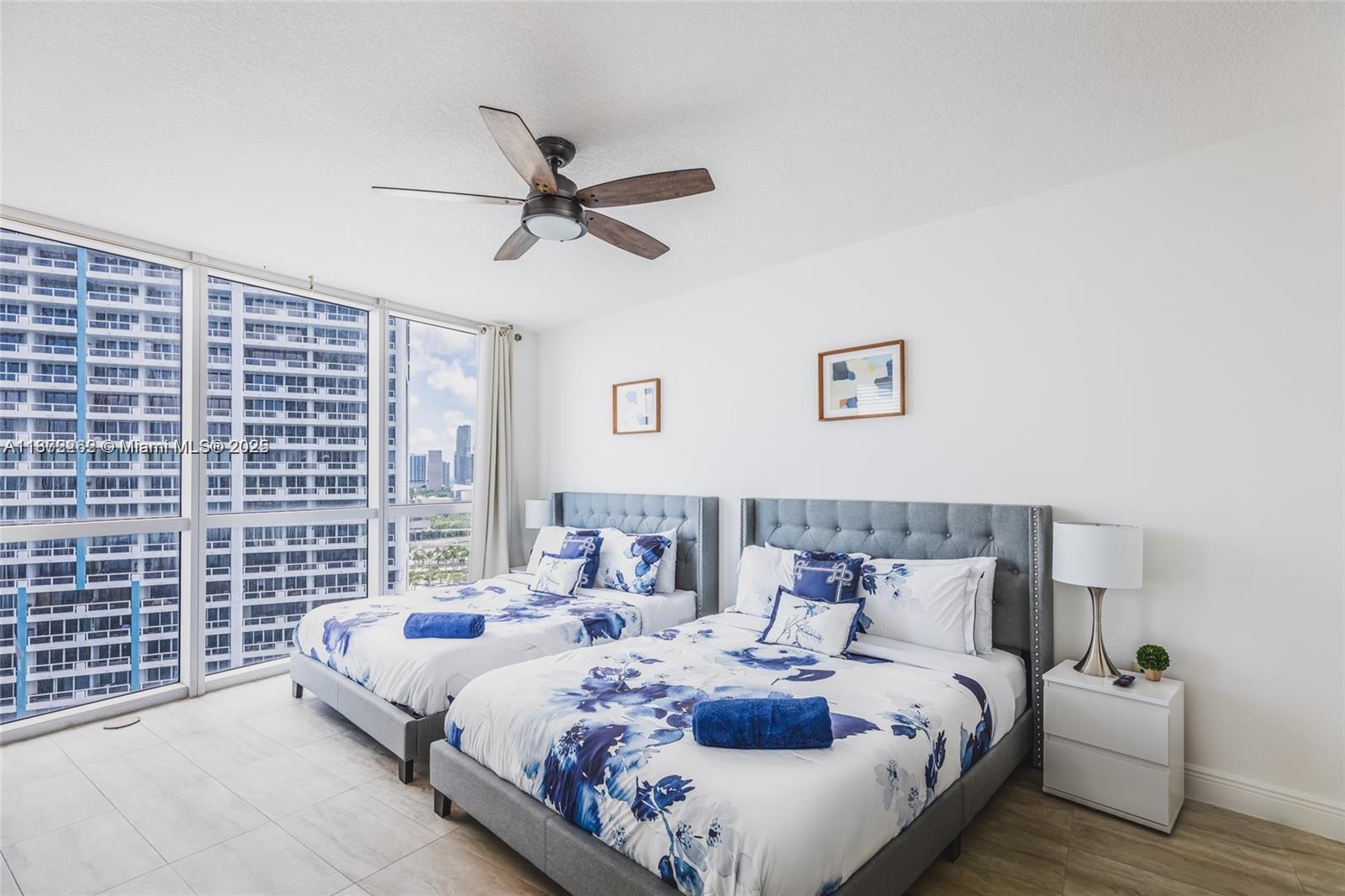 OPERA TOWER CONDO - Residential