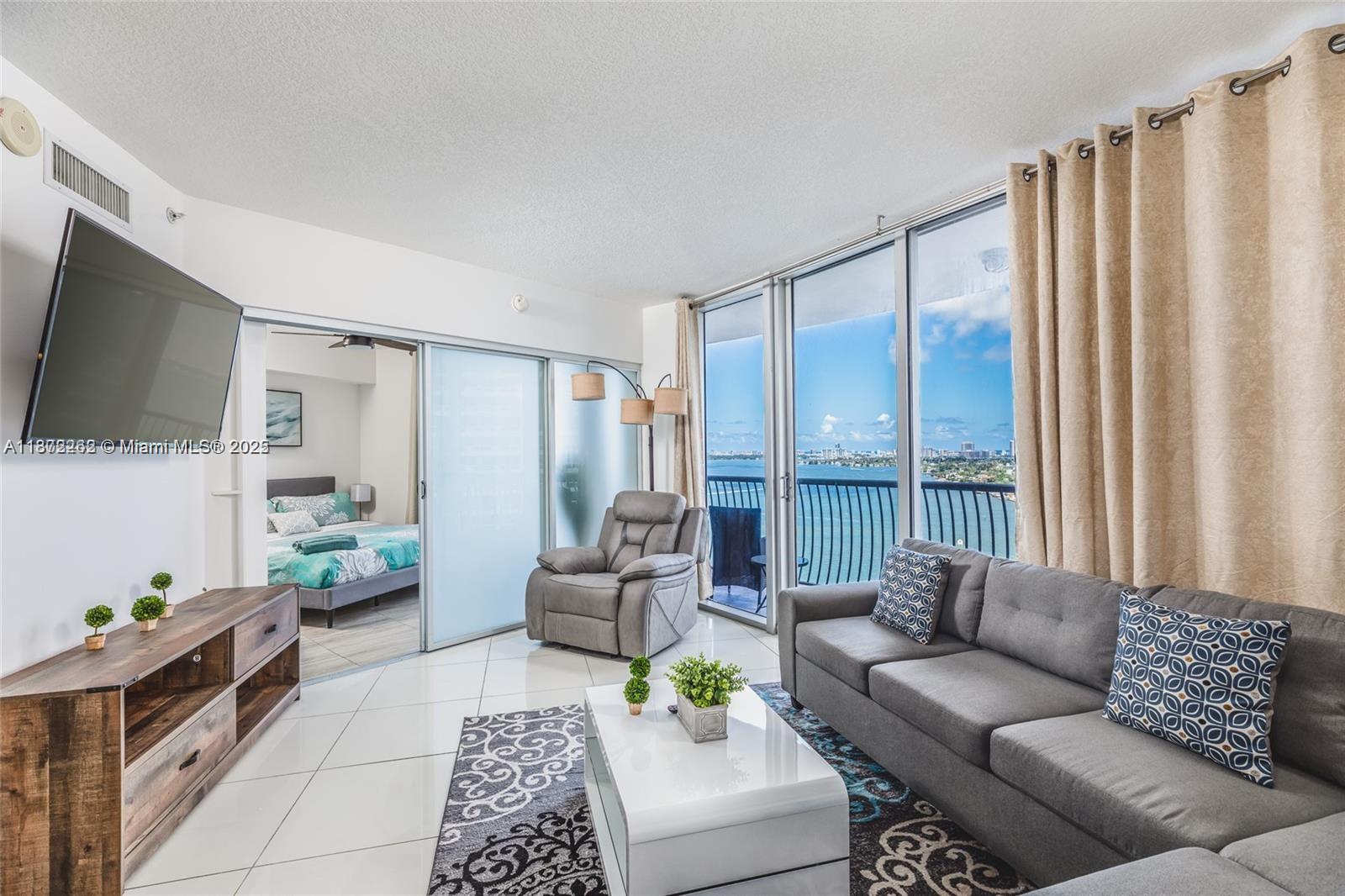 OPERA TOWER CONDO - Residential