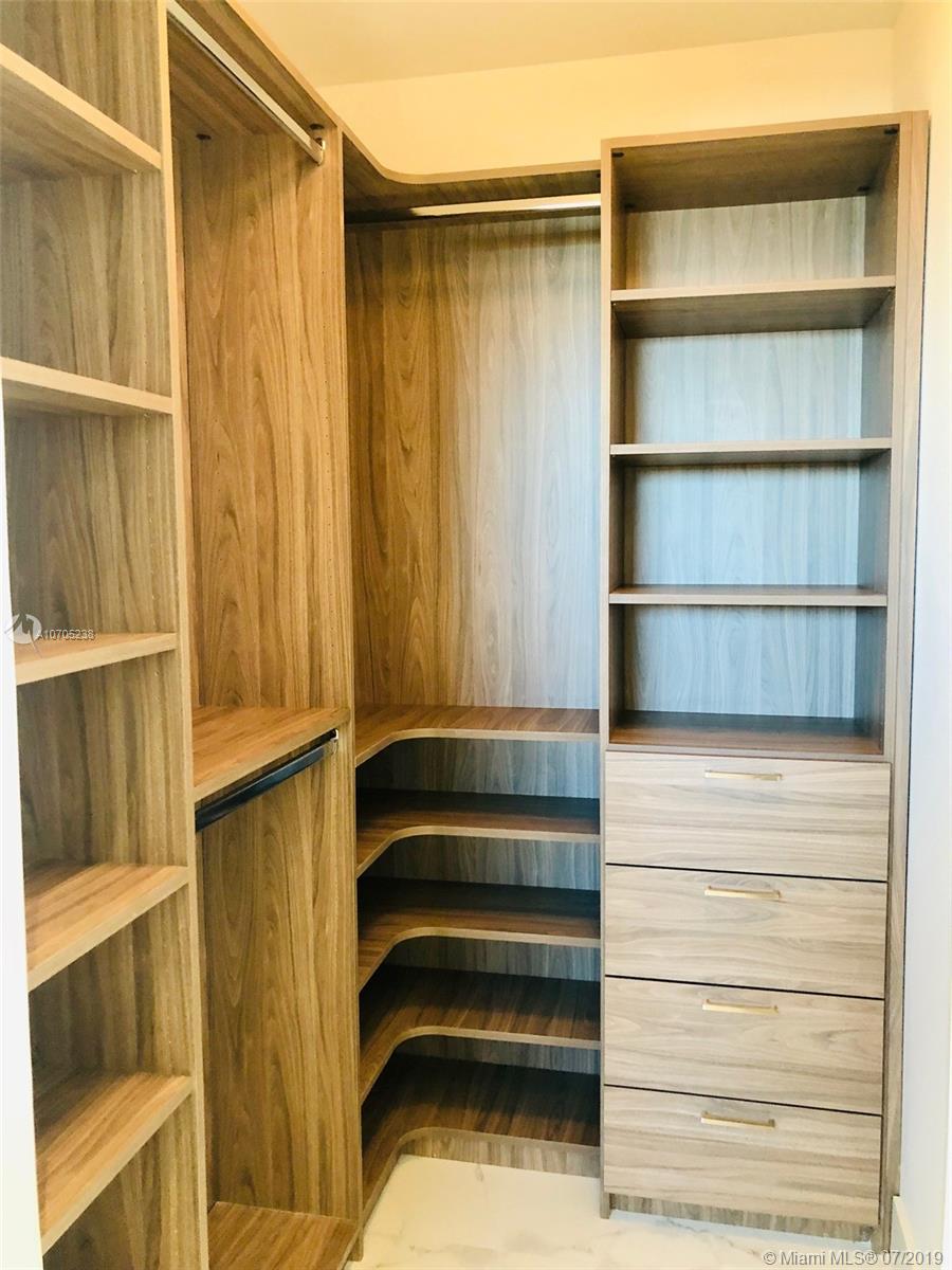 BISCAYNE BEACH CONDO - Residential Lease