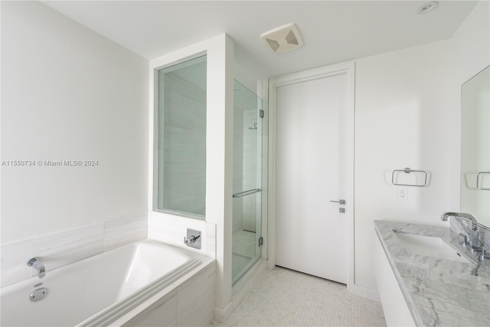 MISSONI BAIA - Residential Lease