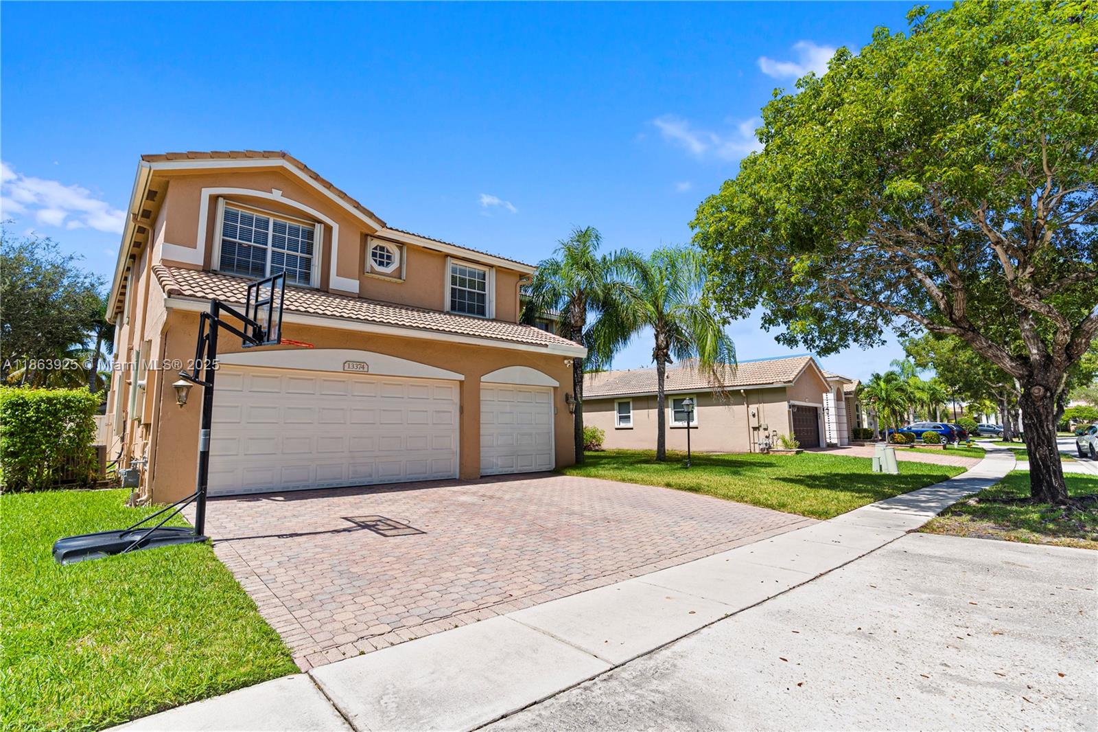 13374 NW 13th St
