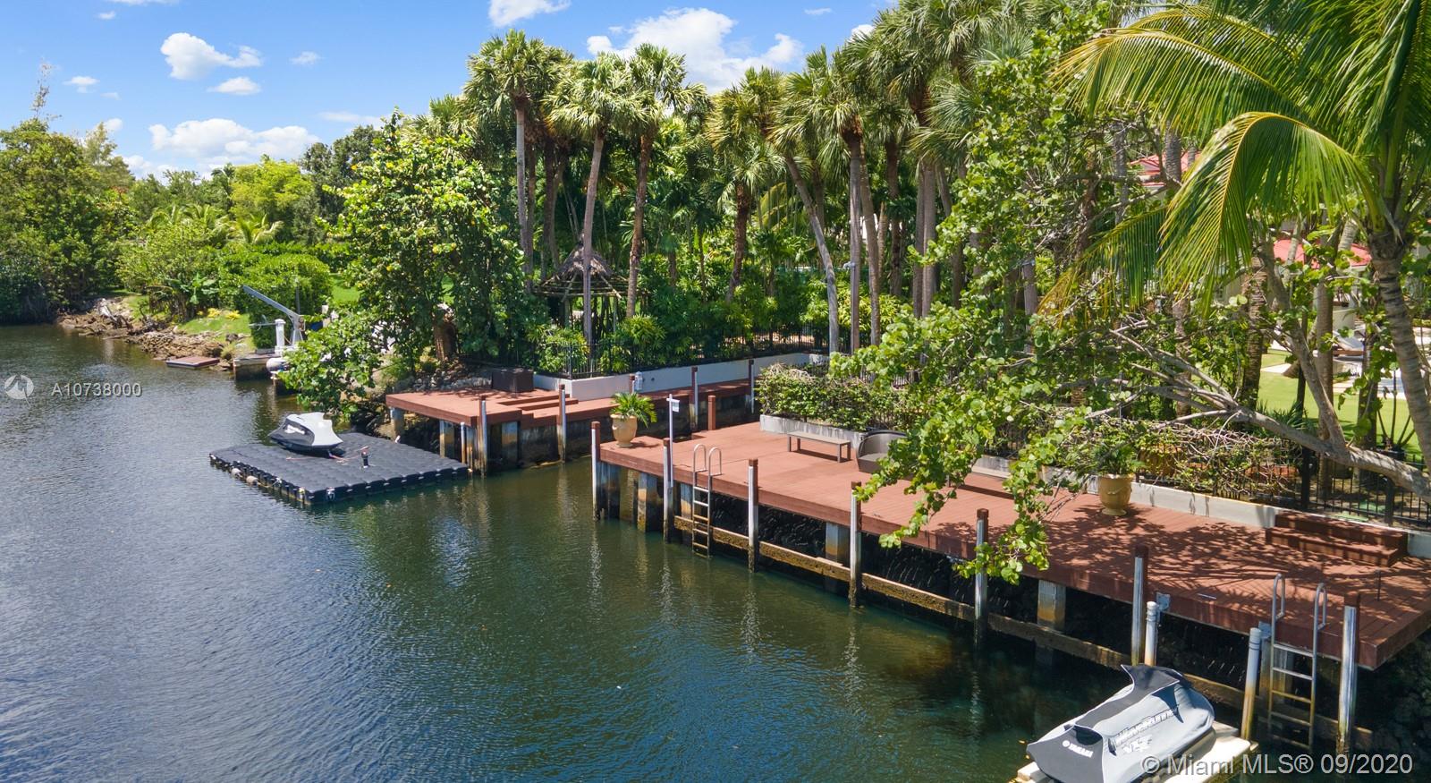 SNAPPER CREEK LAKES SUB - Residential