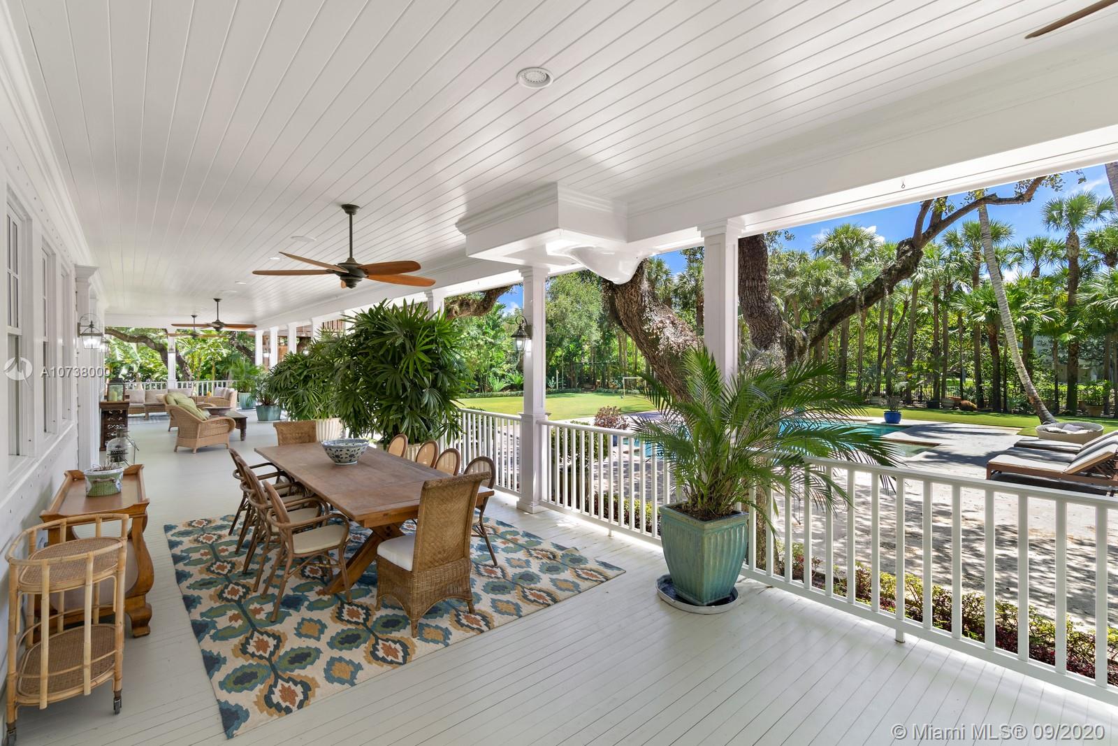 SNAPPER CREEK LAKES SUB - Residential