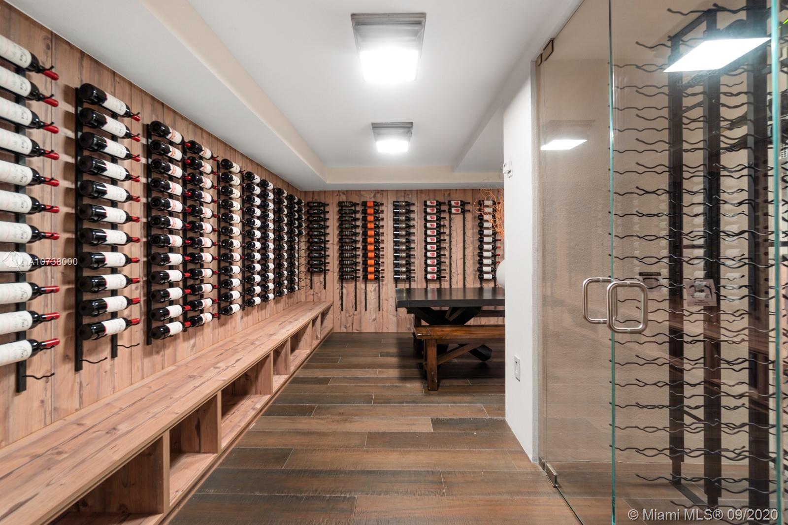 SNAPPER CREEK LAKES SUB - Residential