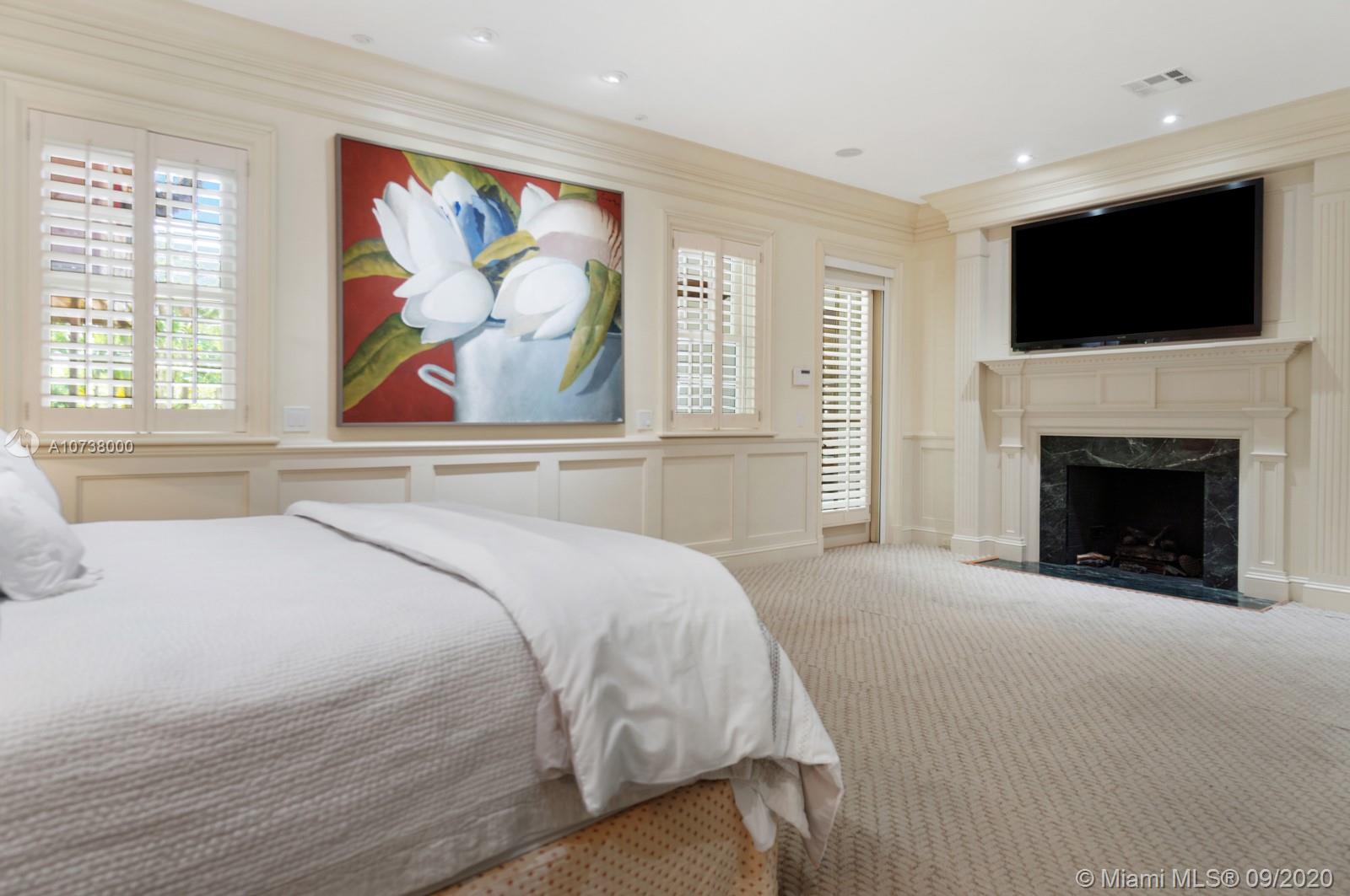 SNAPPER CREEK LAKES SUB - Residential