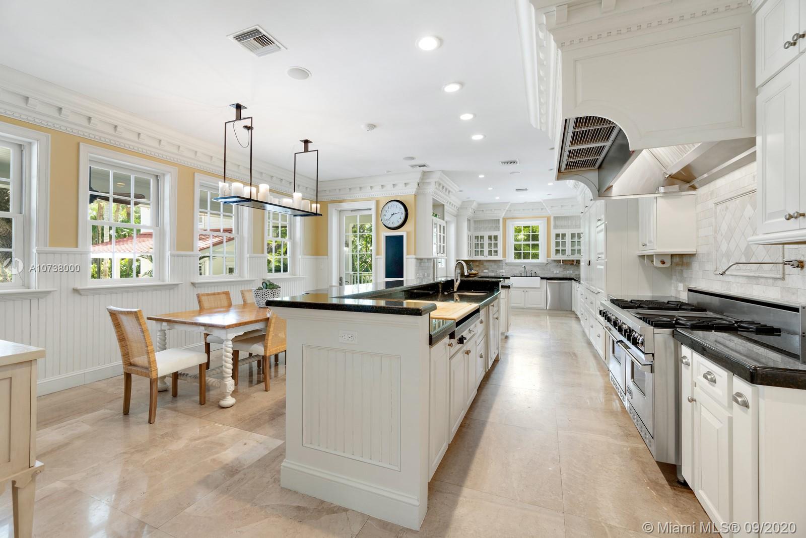 SNAPPER CREEK LAKES SUB - Residential