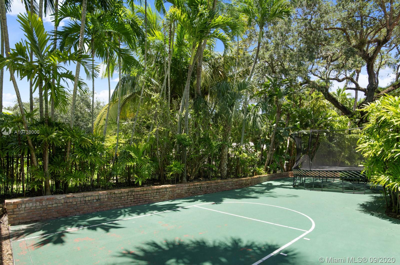 SNAPPER CREEK LAKES SUB - Residential