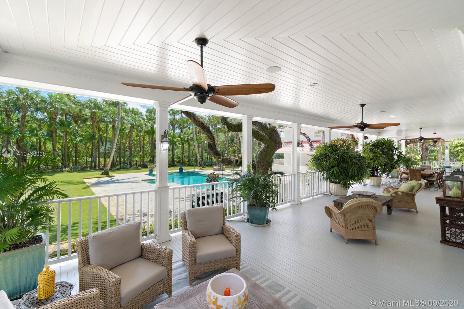 SNAPPER CREEK LAKES SUB - Residential