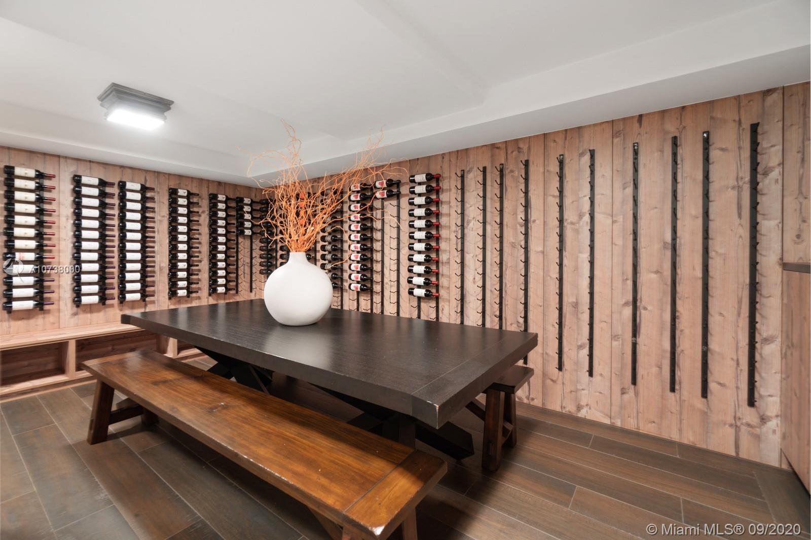 SNAPPER CREEK LAKES SUB - Residential