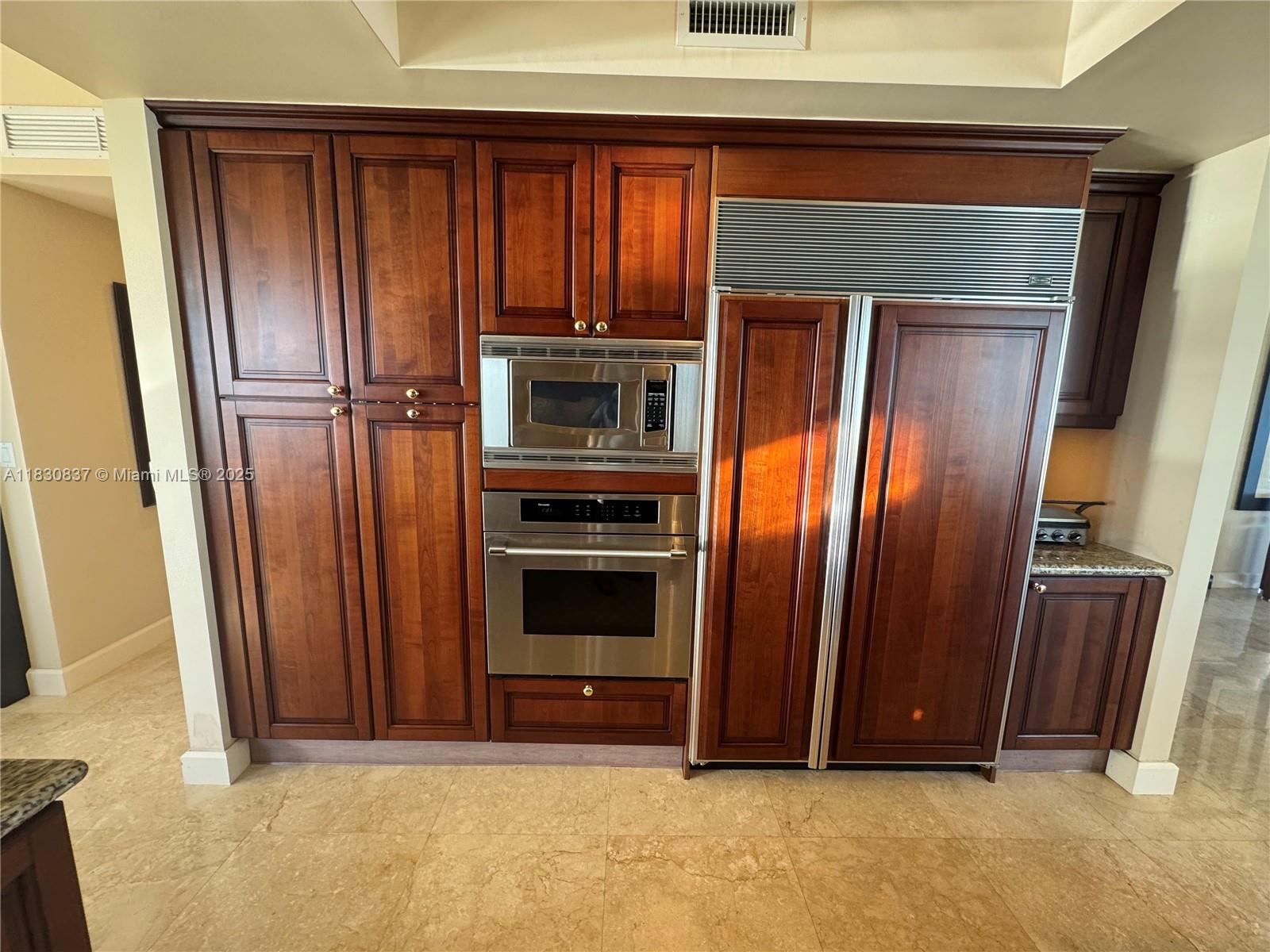 ACQUALINA OCEAN RESIDENCE - Residential Lease