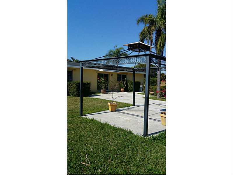 WINSTON PARK UNIT 4 - Residential Lease
