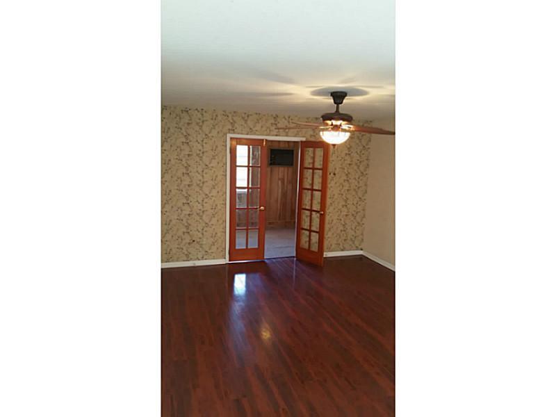 WINSTON PARK UNIT 4 - Residential Lease
