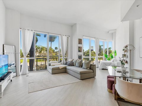 253 NE 2nd St 229 Miami FL 33132