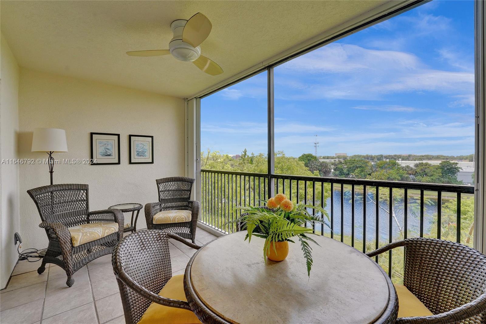 CYPRESS BEND CONDOMINIUM - Residential