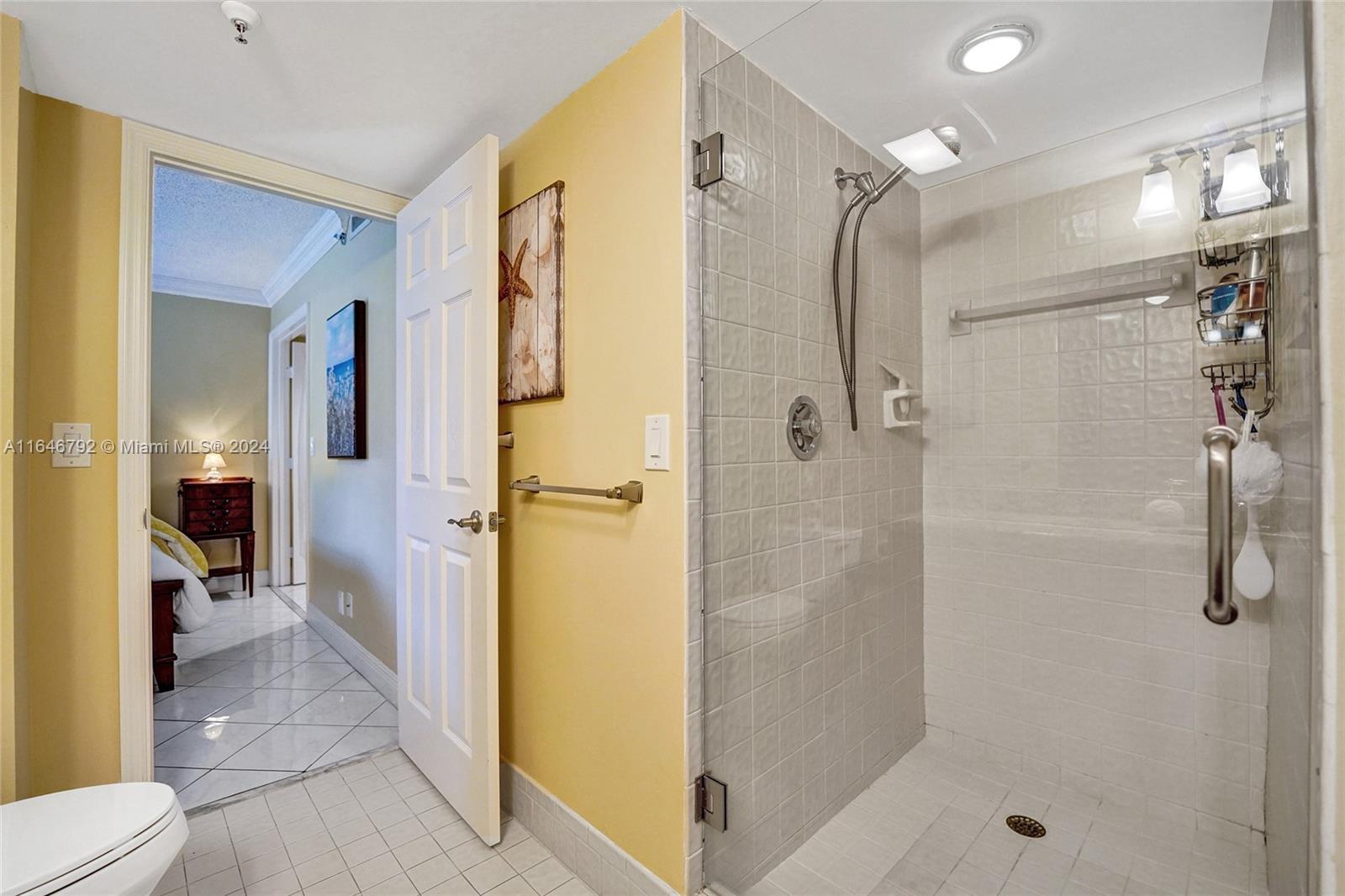CYPRESS BEND CONDOMINIUM - Residential