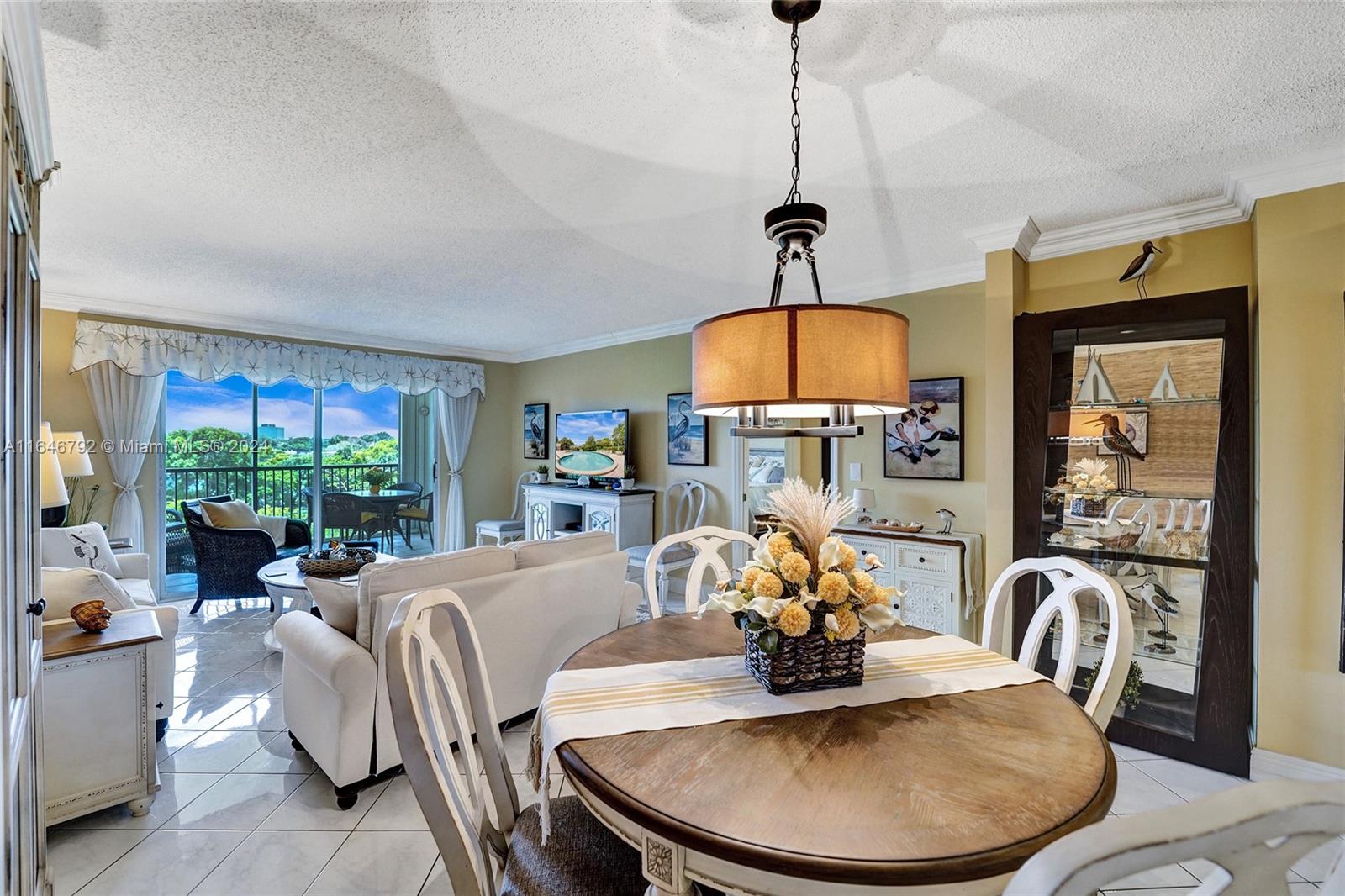 CYPRESS BEND CONDOMINIUM - Residential