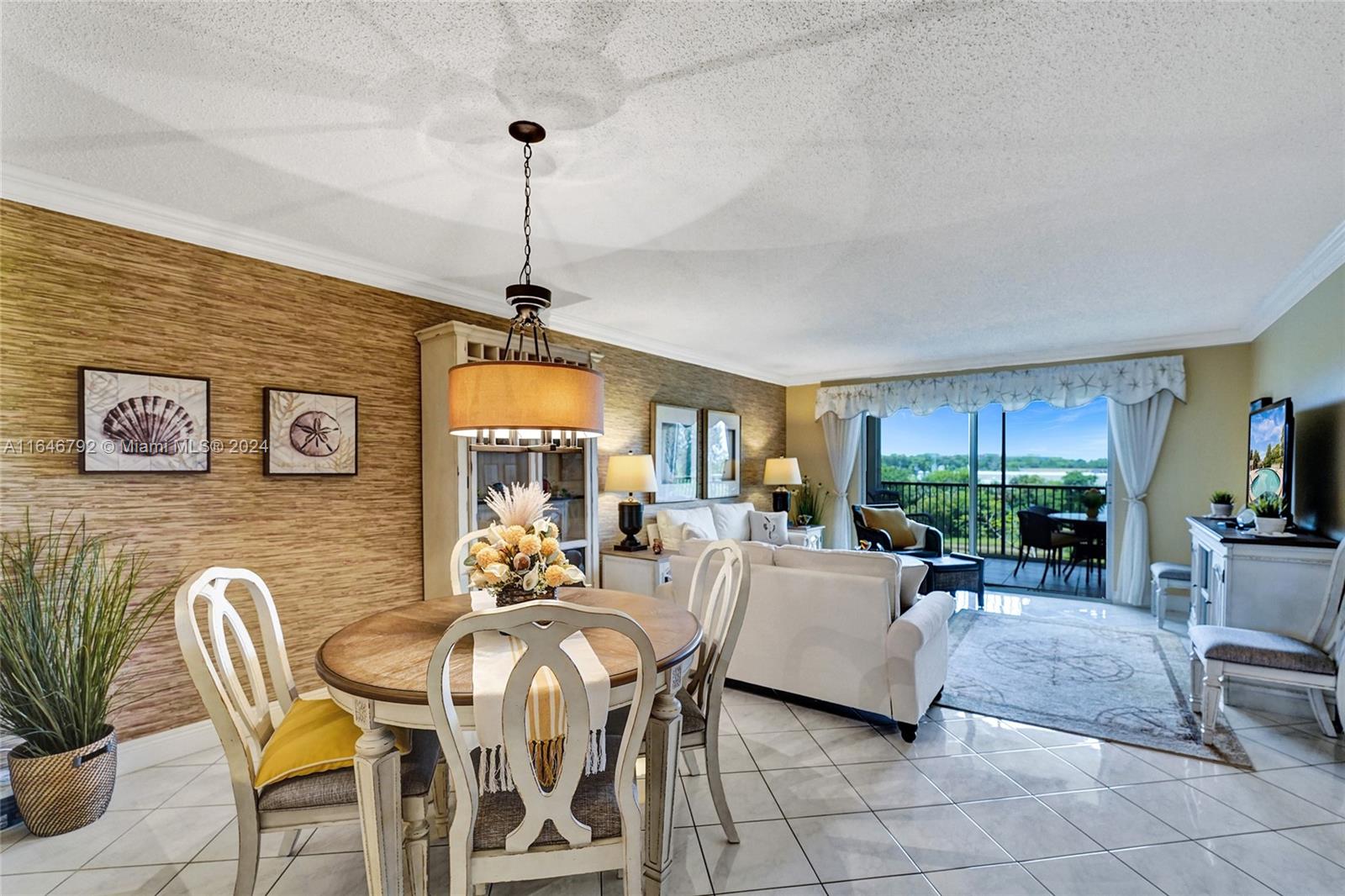 CYPRESS BEND CONDOMINIUM - Residential