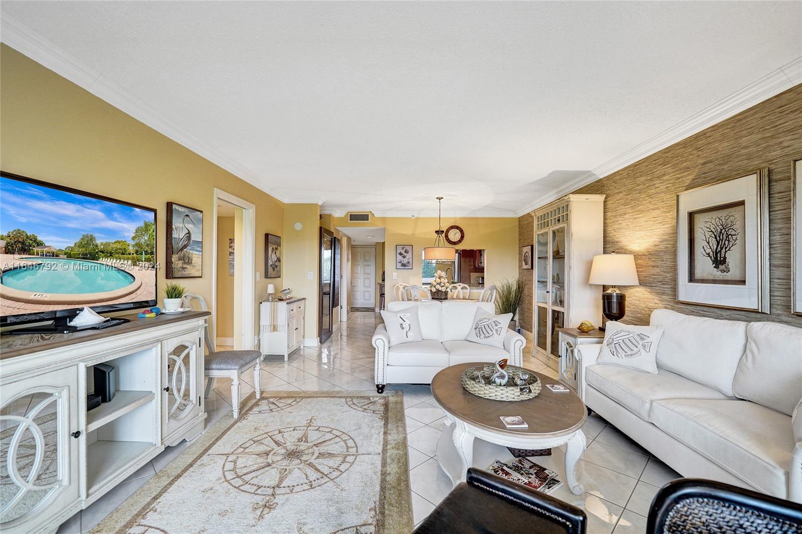 CYPRESS BEND CONDOMINIUM - Residential