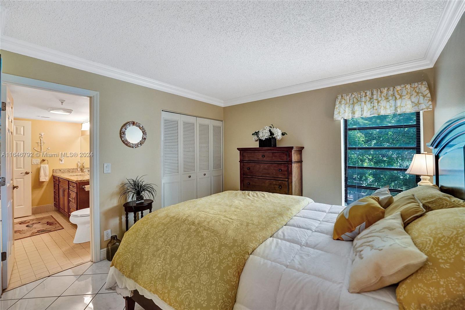 CYPRESS BEND CONDOMINIUM - Residential