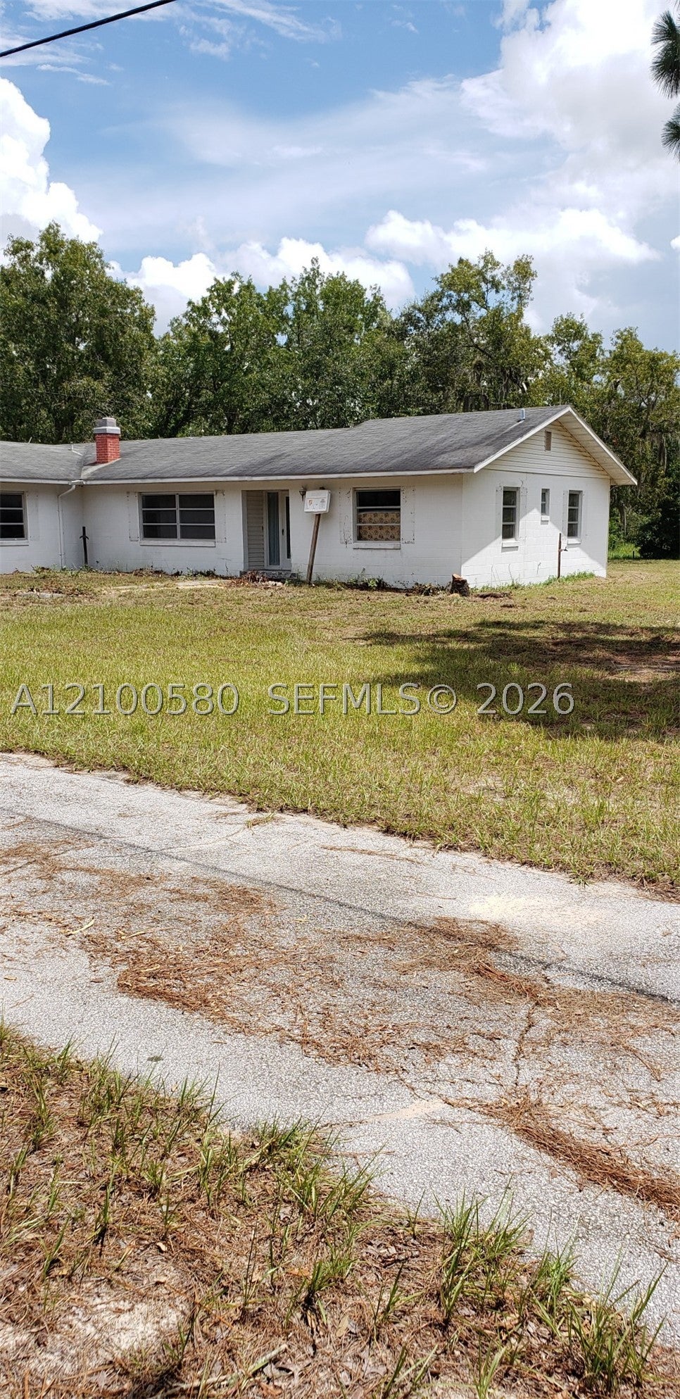 8049 E HIGHWAY 25