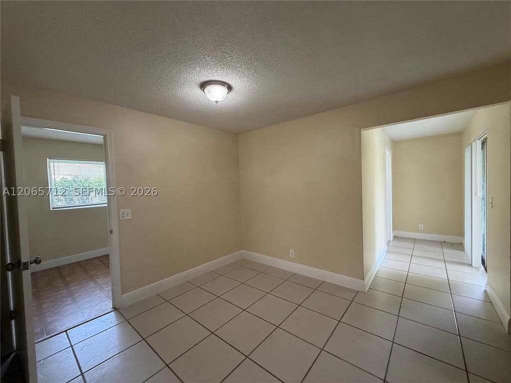 Photo of 3070 SE 1st Pl, Boynton Beach, FL 33435 (MLS # A12065712)