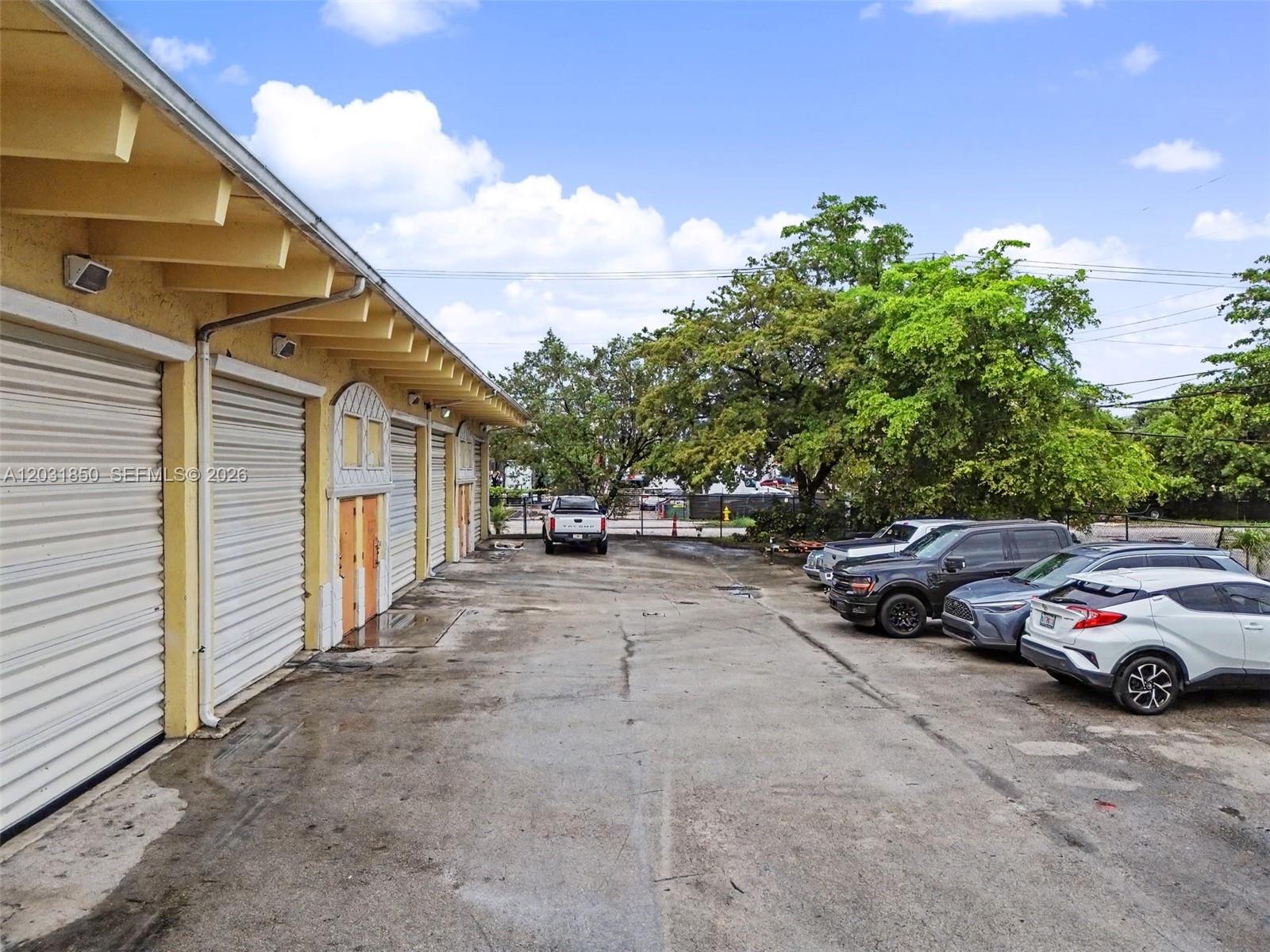 2201 SW 57th Ave 2