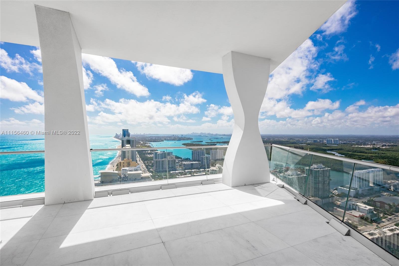 JADE SIGNATURE CONDO - Residential