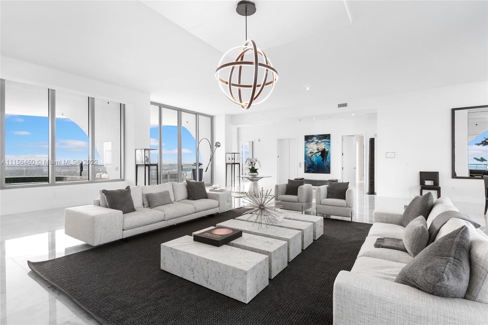 JADE SIGNATURE CONDO - Residential
