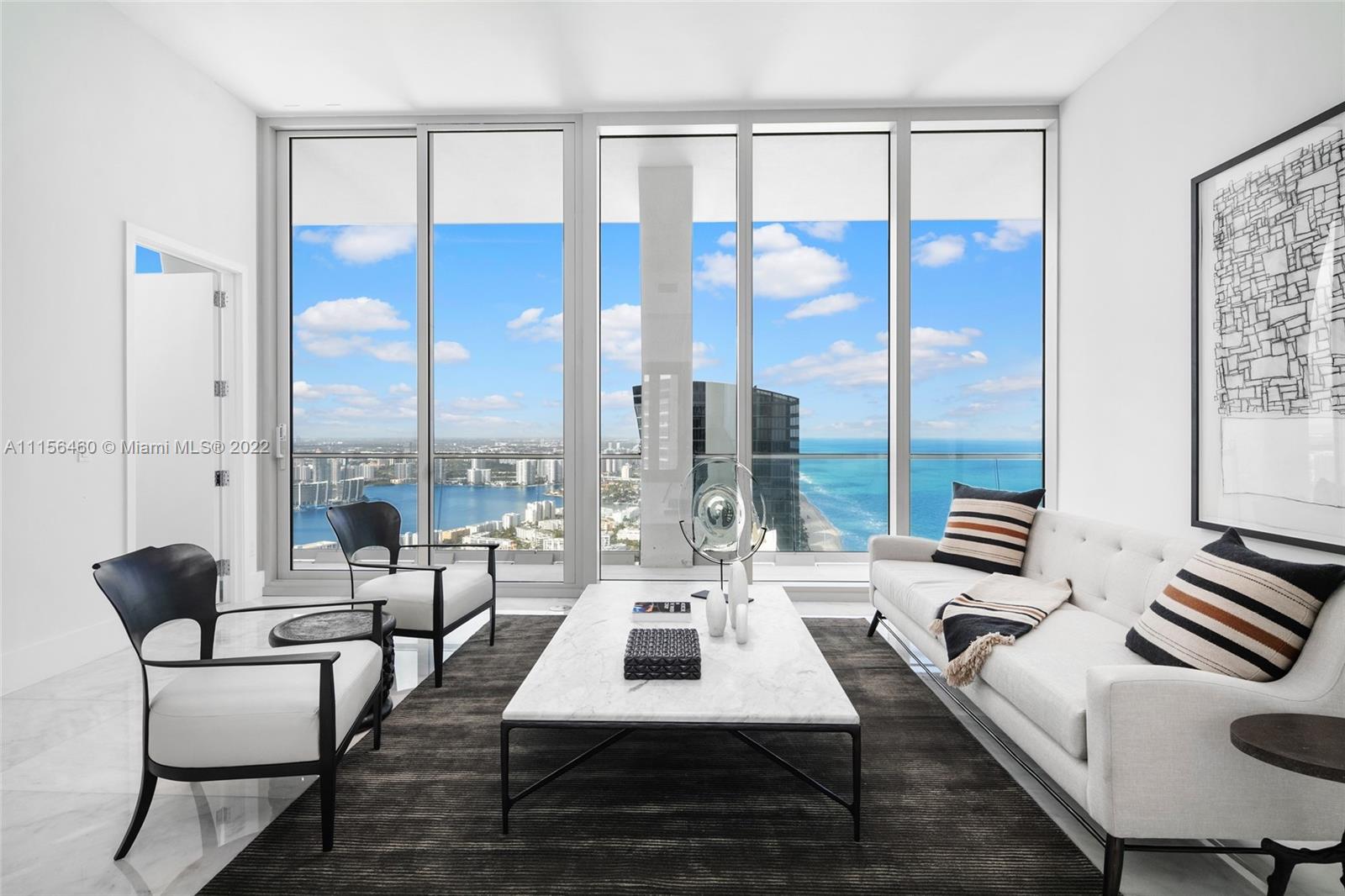 JADE SIGNATURE CONDO - Residential