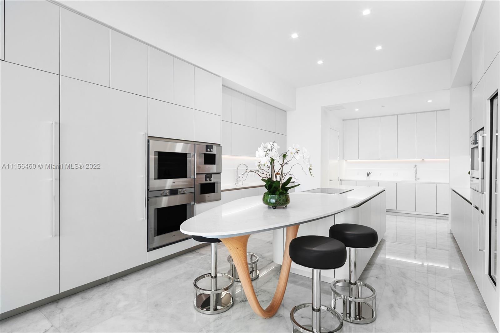 JADE SIGNATURE CONDO - Residential