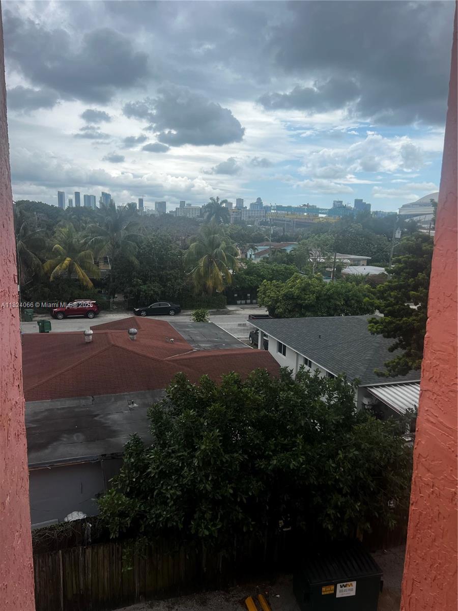 1111 Nw 19th Ave 405, Miami, Broward County, Florida - 2 Bedrooms  
2 Bathrooms - 