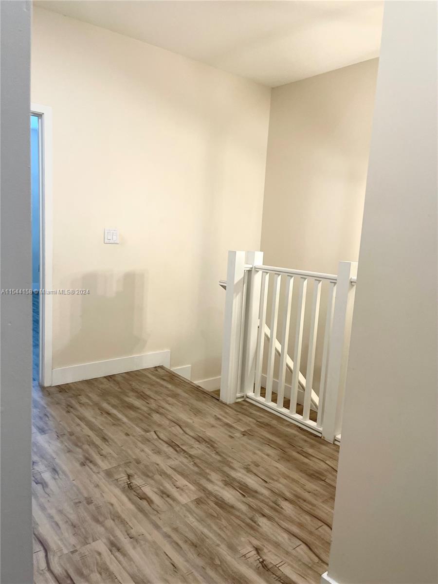 DUNNWOODY LAKE - Residential Lease